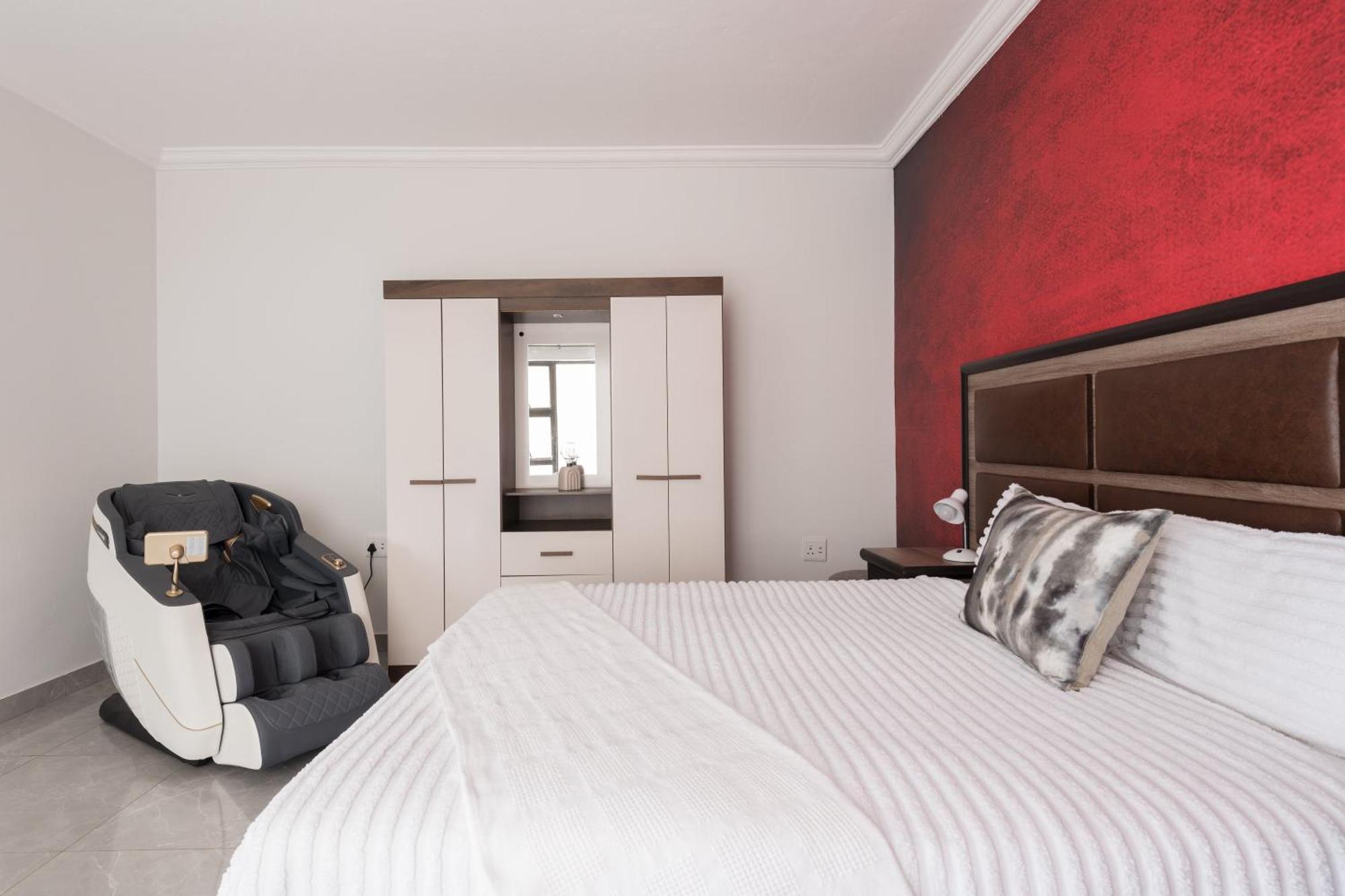 Evans Village - Apartments & Spa Йоханнесбург Экстерьер фото
